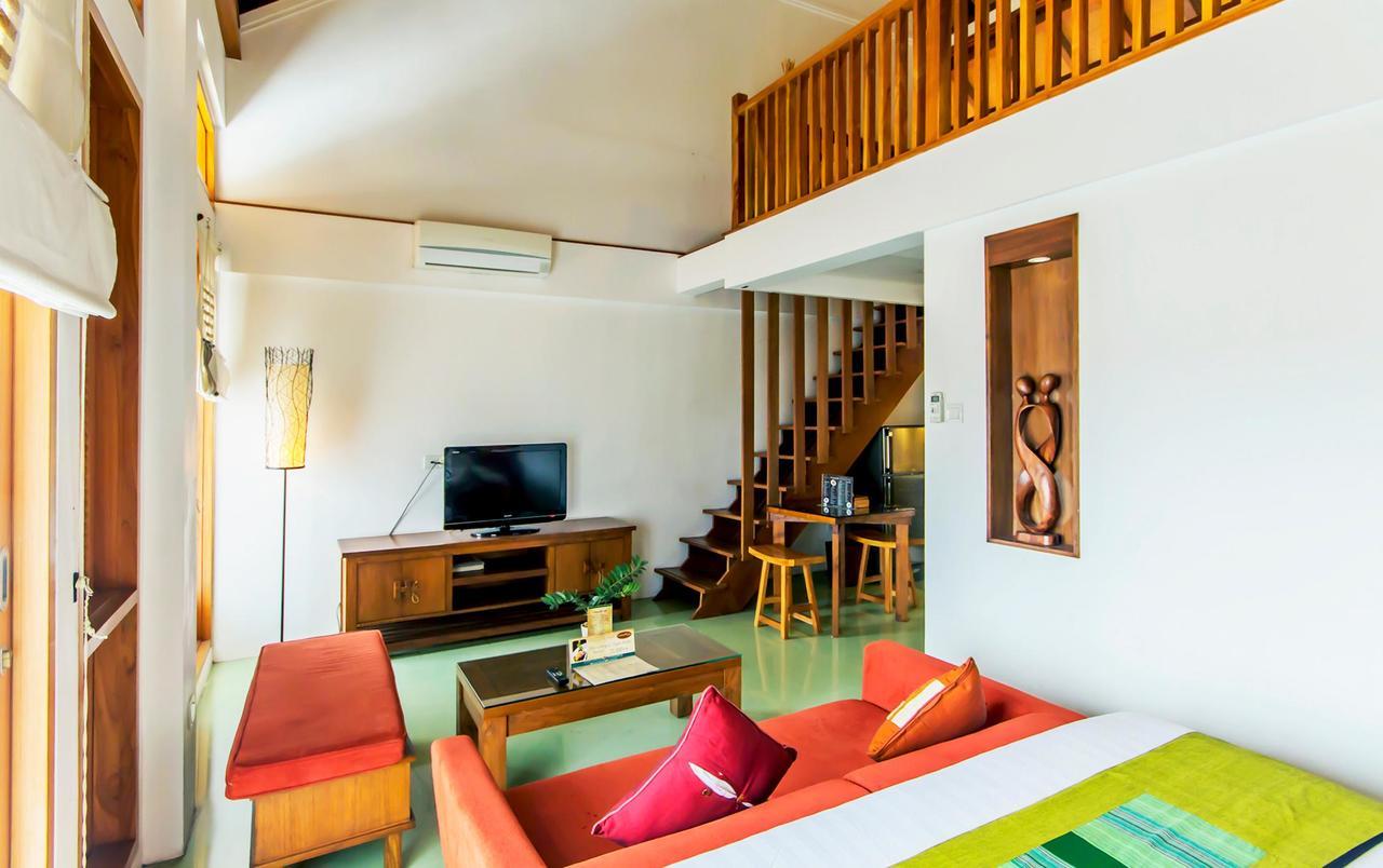 Villa Damar Boutique Hotel Бандунг Экстерьер фото