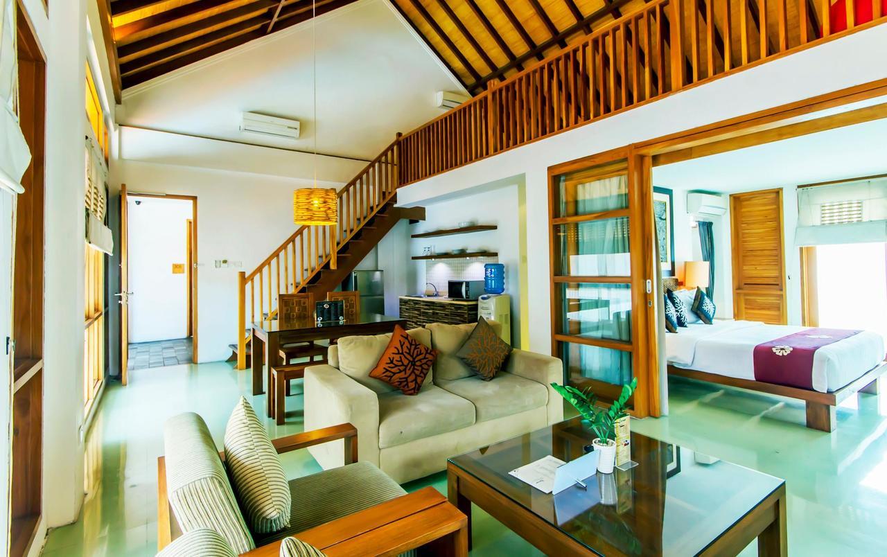 Villa Damar Boutique Hotel Бандунг Экстерьер фото